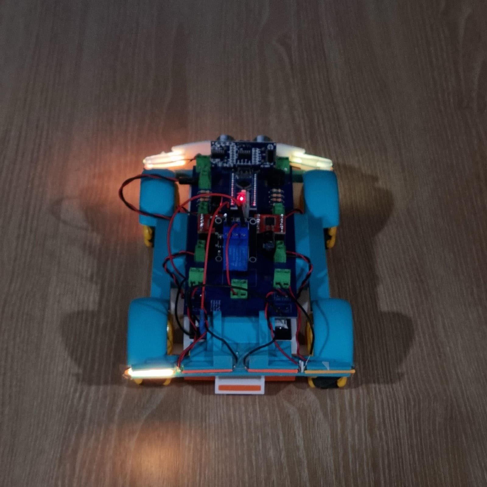 HandyBot